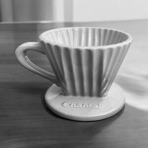 Chantal 8 Ounce Lotus Ceramic
Pour Over Coffee Filter